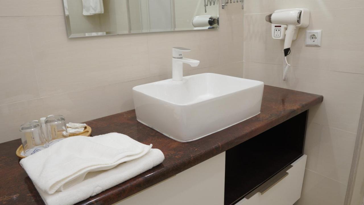 Atrium Hotel Buxoro Ngoại thất bức ảnh